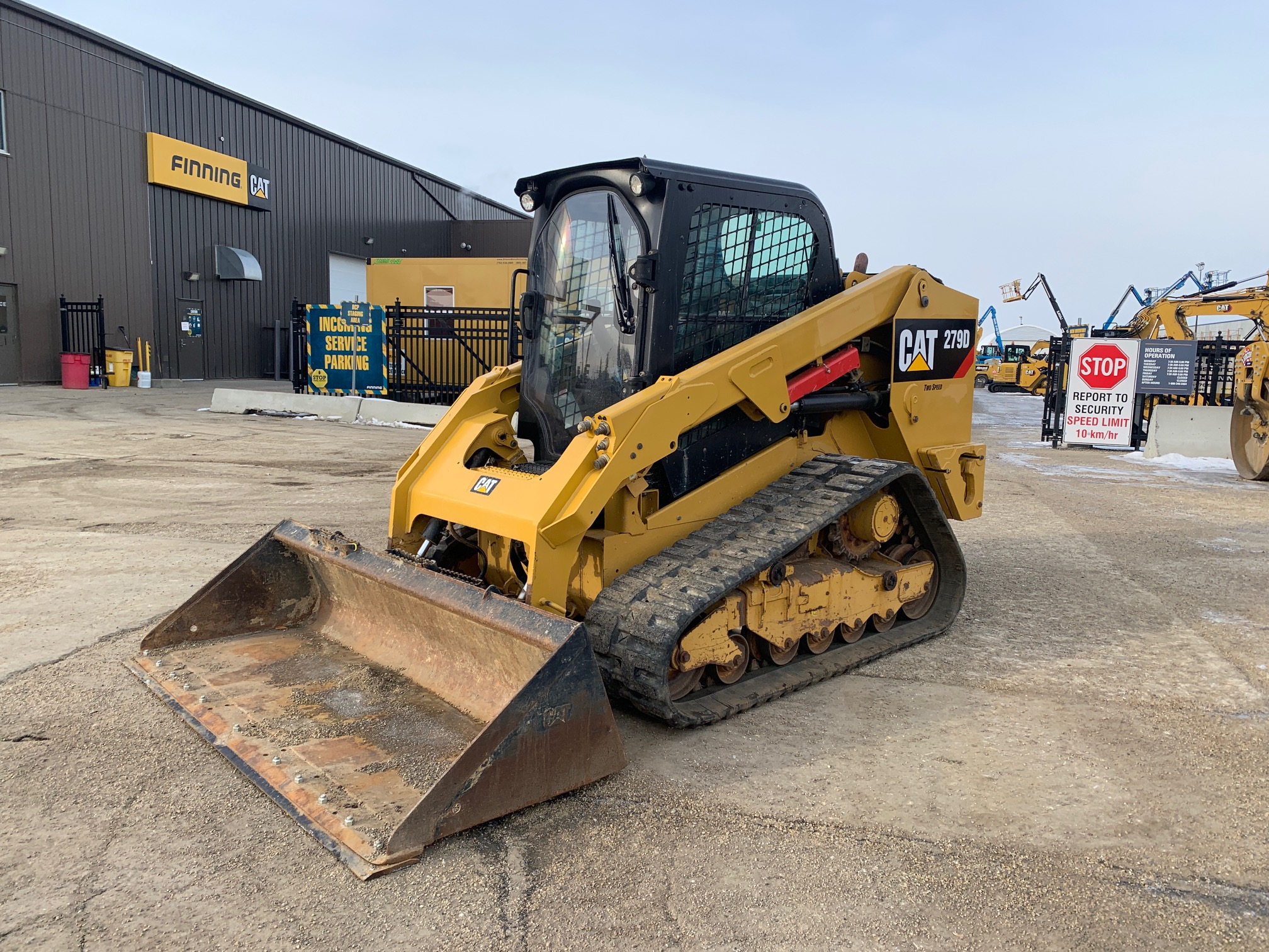 Used 279D - GTL05330 | Finning Canada