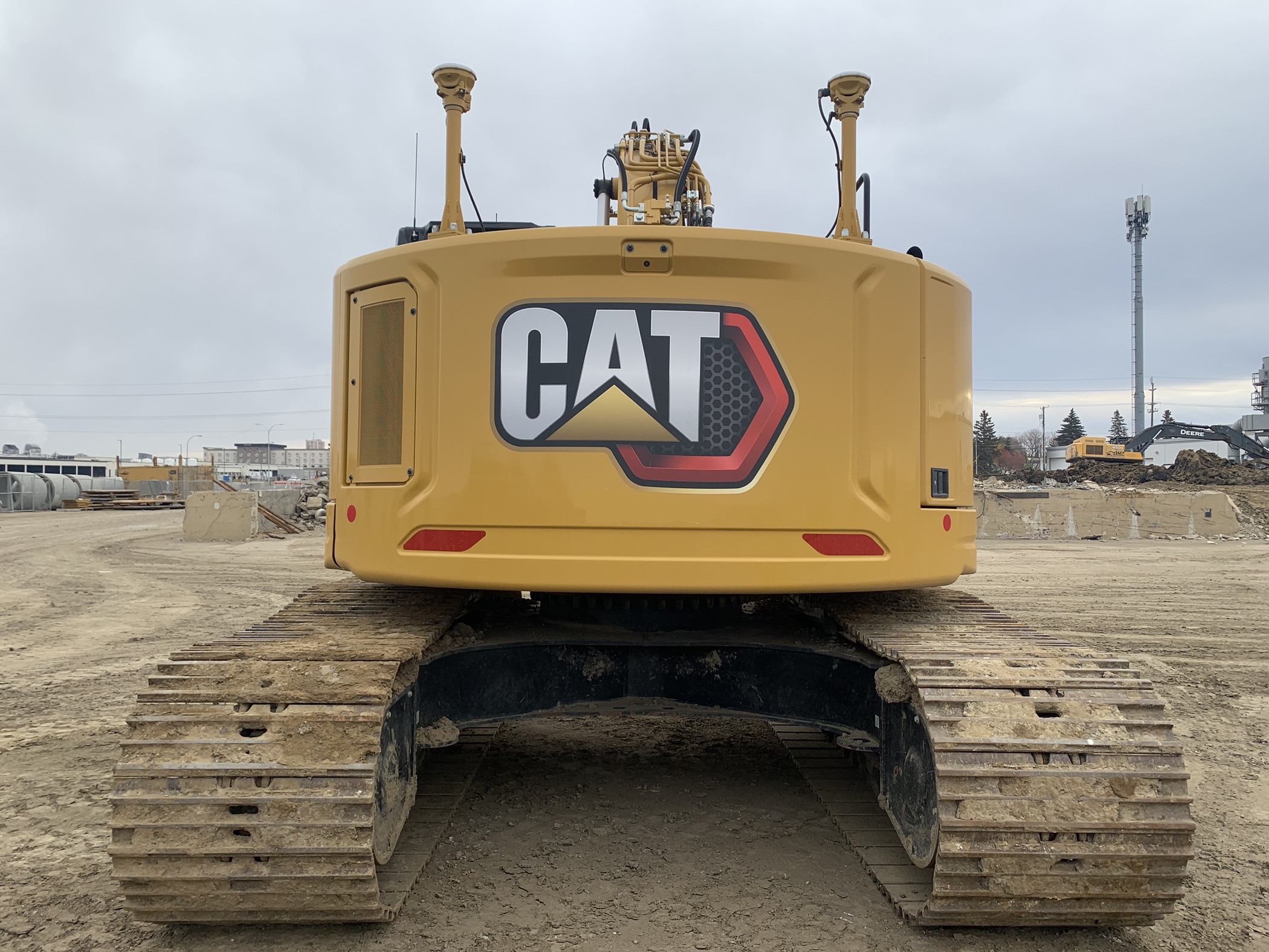 Used 335-07 - XBE00178 | Finning Canada